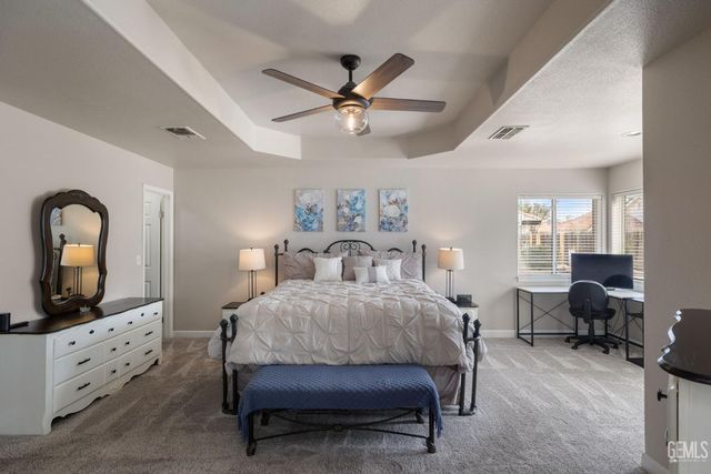 15801 Susan Eileen Avenue, Bakersfield, CA 93314