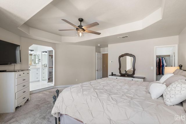 15801 Susan Eileen Avenue, Bakersfield, CA 93314