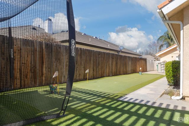 15801 Susan Eileen Avenue, Bakersfield, CA 93314