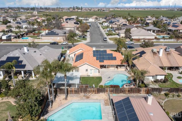 15801 Susan Eileen Avenue, Bakersfield, CA 93314