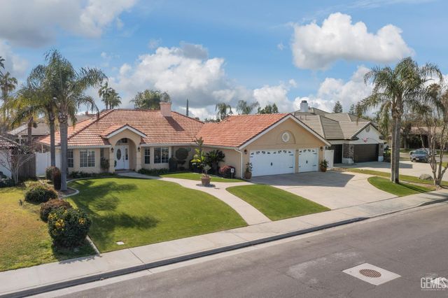 15801 Susan Eileen Avenue, Bakersfield, CA 93314