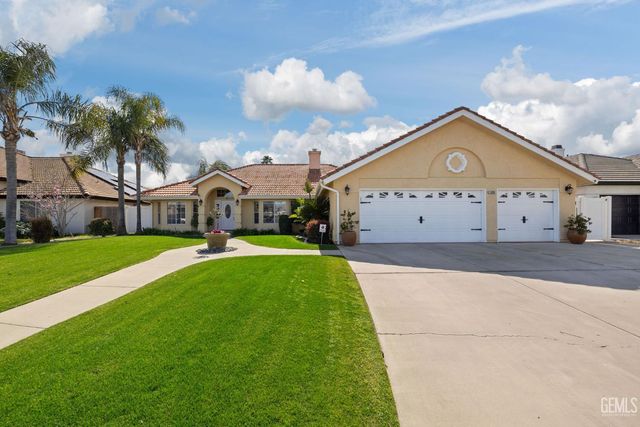 15801 Susan Eileen Avenue, Bakersfield, CA 93314