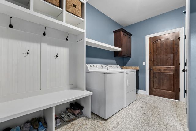10835 Scarlet Drive, Orland Park, IL 60467