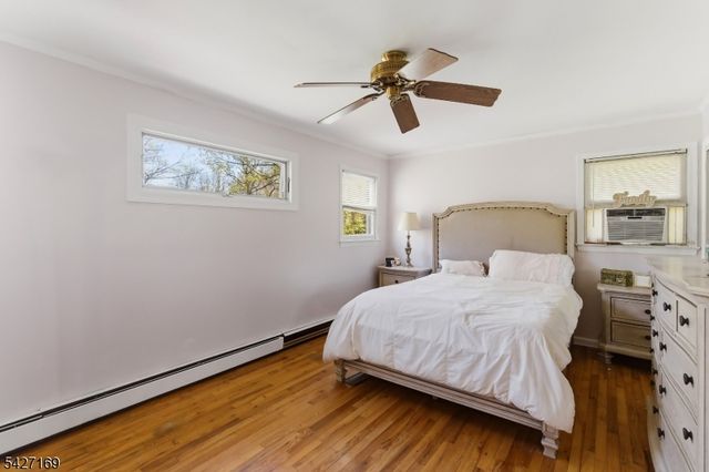 41 Crescent Dr, Byram Twp., NJ 07821