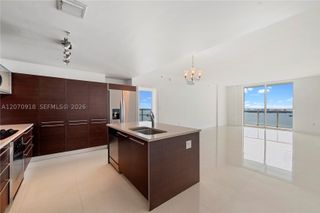 1900 N Bayshore Dr 4302, Miami, FL 33132