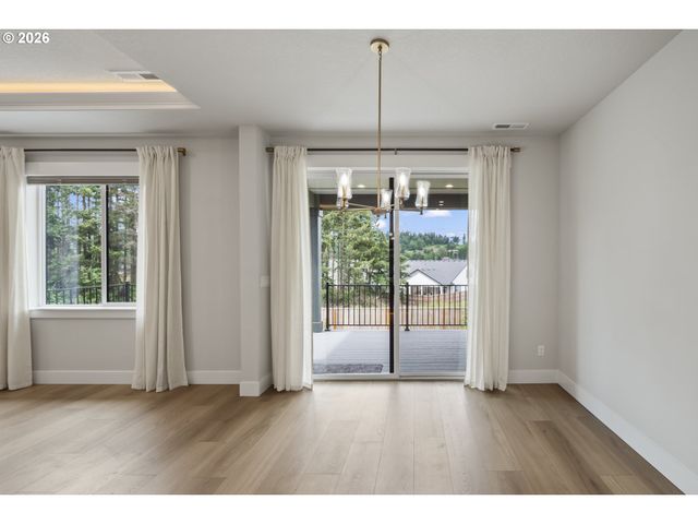 105 WILD DUCK Run, Silverton, OR 97381