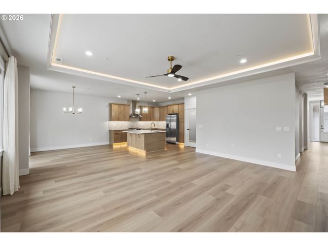 105 WILD DUCK Run, Silverton, OR 97381