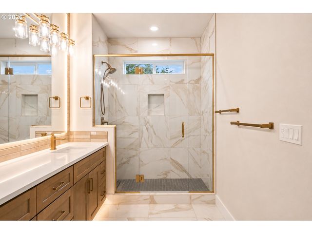 105 WILD DUCK Run, Silverton, OR 97381