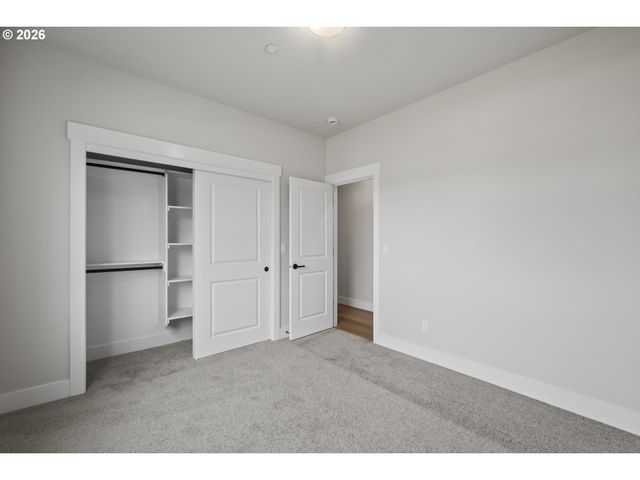 105 WILD DUCK Run, Silverton, OR 97381