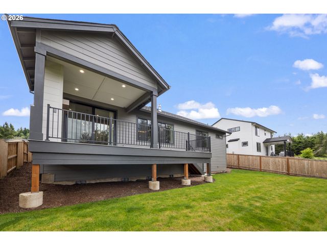 105 WILD DUCK Run, Silverton, OR 97381