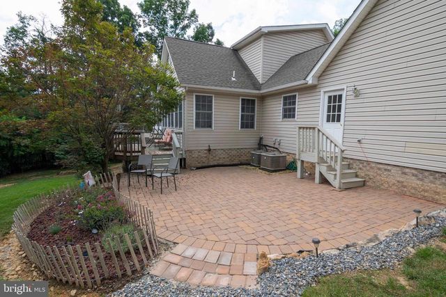744 PONTZER RD, Strasburg, VA 22657