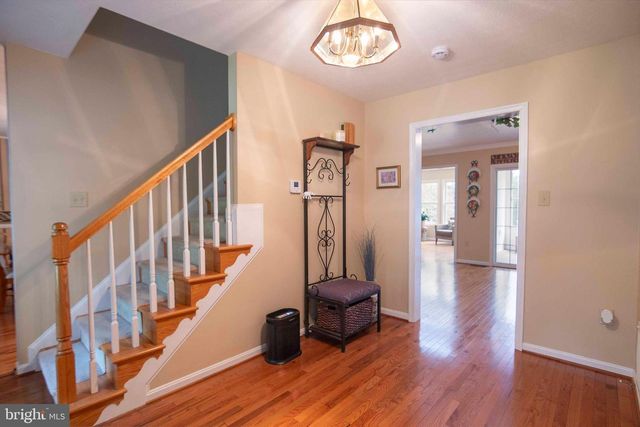 744 PONTZER RD, Strasburg, VA 22657