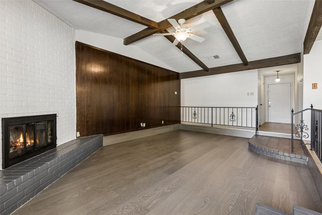 517 Sussex Drive, Arlington, TX 76014