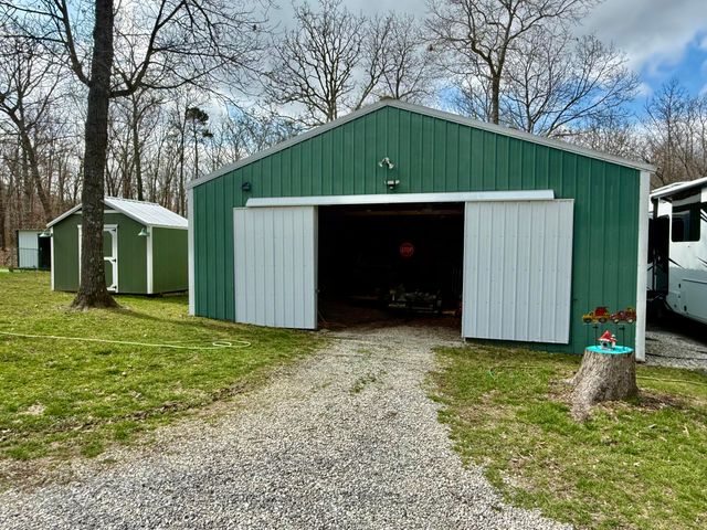 7842 Lay Road, Houston, MO 65483
