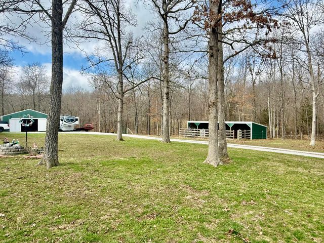 7842 Lay Road, Houston, MO 65483