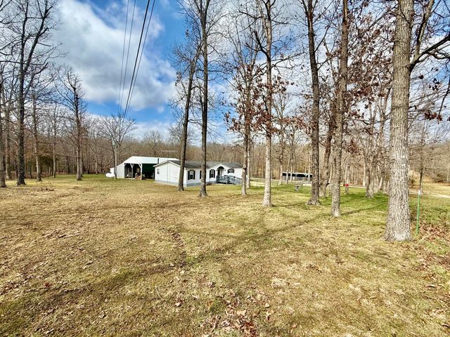 7842 Lay Road, Houston, MO 65483