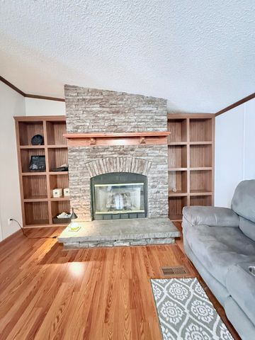 7842 Lay Road, Houston, MO 65483