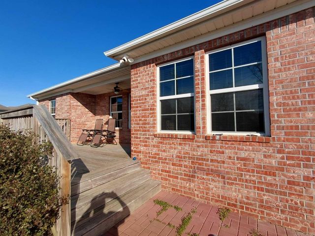 634 Hideaway Circle, Alexander, AR 72002