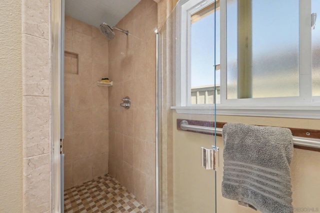 10964 Deering St, San Diego, CA 92126