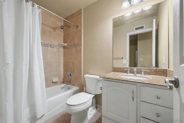 10964 Deering St, San Diego, CA 92126