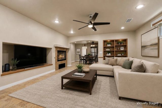 10964 Deering St, San Diego, CA 92126