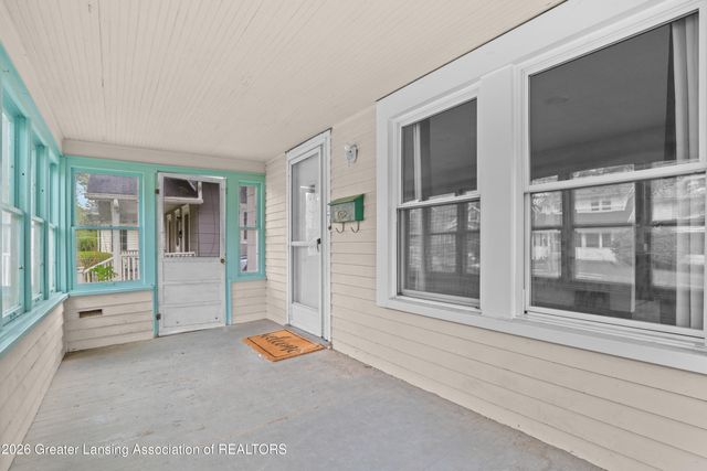 504 N Magnolia Avenue, Lansing, MI 48912