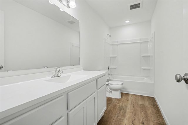 5601 Paxton Court, Portage, MI 49024