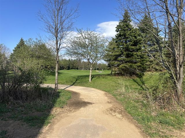 5601 Paxton Court, Portage, MI 49024