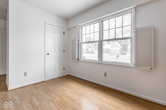 27 Dapple Court, Zionsville, IN 46077