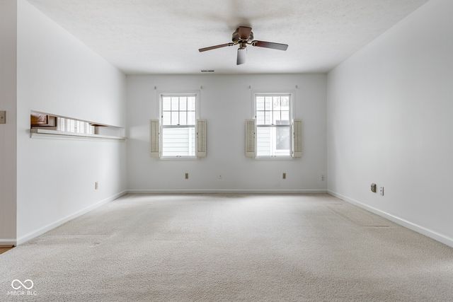 27 Dapple Court, Zionsville, IN 46077