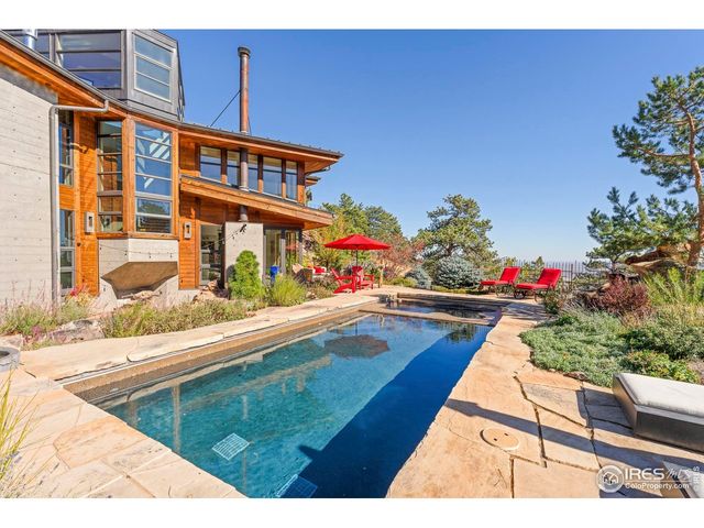 807 Timber Ln, Boulder, CO 80304