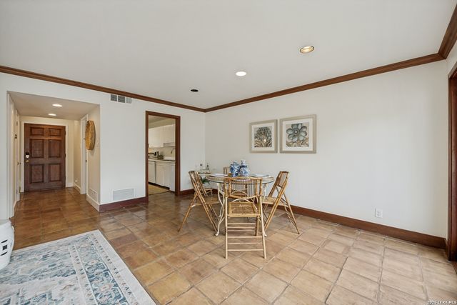 185 Terrell Rd Apt 201, San Antonio, TX 78209
