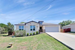 21902 Oxford DR, Lago Vista, TX 78645