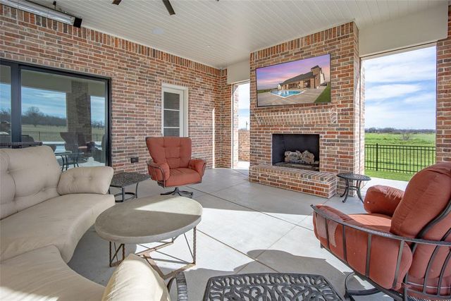 6720 W Tecumseh Road, Norman, OK 73072