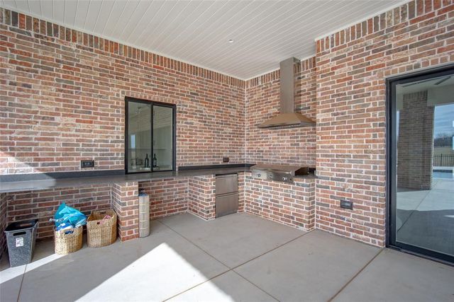 6720 W Tecumseh Road, Norman, OK 73072