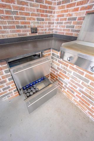 6720 W Tecumseh Road, Norman, OK 73072