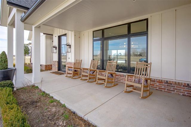 6720 W Tecumseh Road, Norman, OK 73072