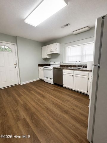 1303 King Street, Wilmington, NC 28401