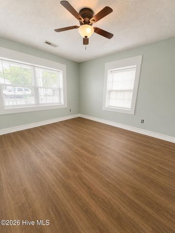 1303 King Street, Wilmington, NC 28401