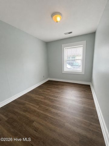 1303 King Street, Wilmington, NC 28401