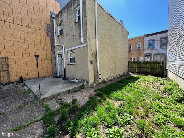 2652 AGATE ST, Philadelphia, PA 19125