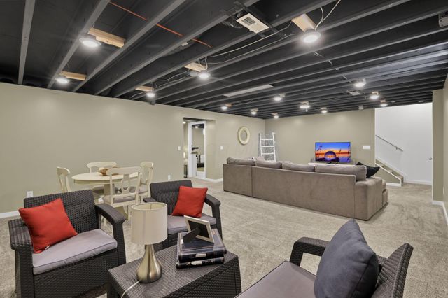 138 Avery Place, Granville, OH 43023