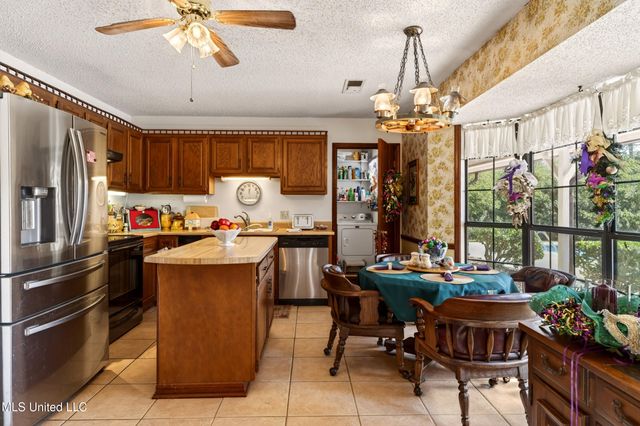 25125 Road 394, Picayune, MS 39466