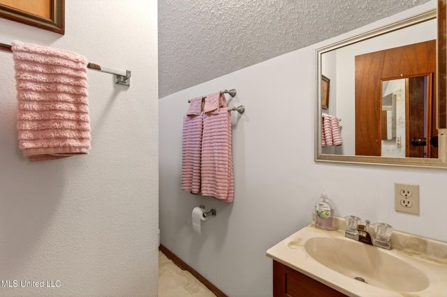 25125 Road 394, Picayune, MS 39466