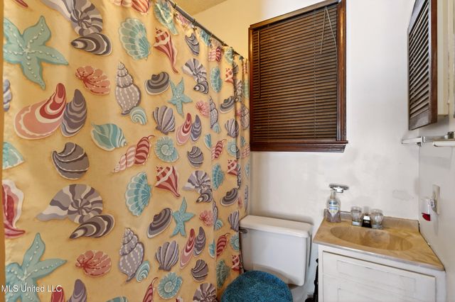 25125 Road 394, Picayune, MS 39466