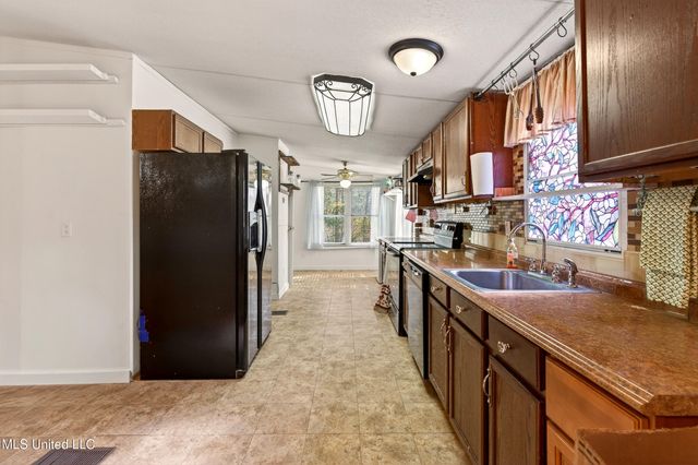 25125 Road 394, Picayune, MS 39466