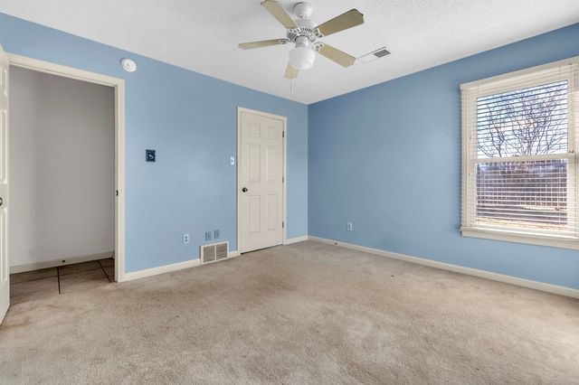 7563 CORDOVA CLUB DR E, Cordova, TN 38018