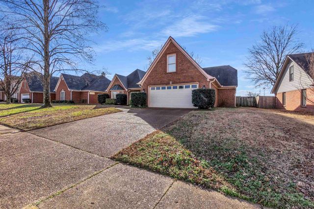 7563 CORDOVA CLUB DR E, Cordova, TN 38018