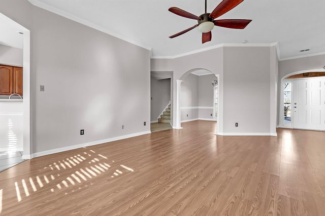 7563 CORDOVA CLUB DR E, Cordova, TN 38018