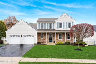 47 Crater Lake Road, Howell, NJ 07731